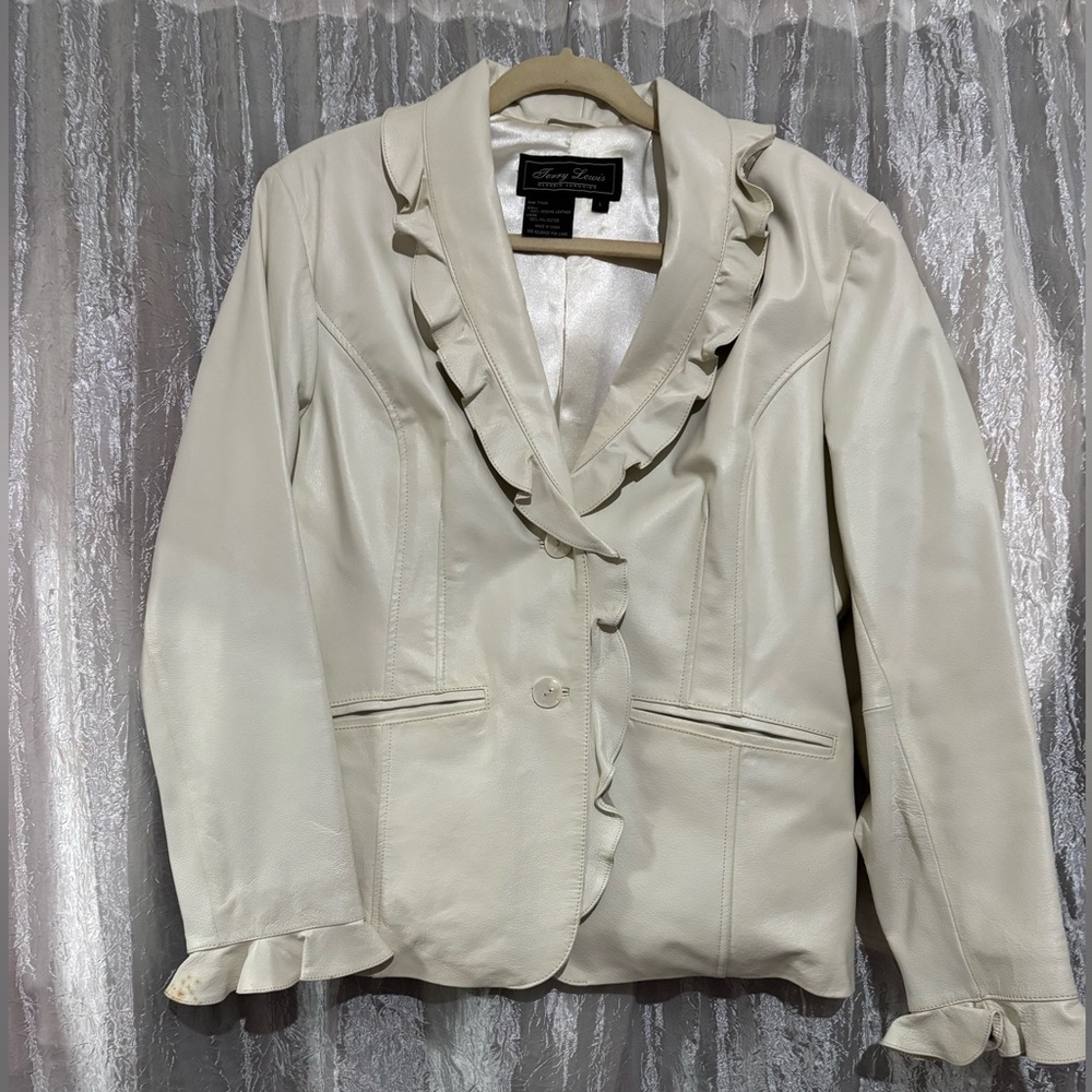 Terry Lewis Classic Luxuries Cream Leather Jacket